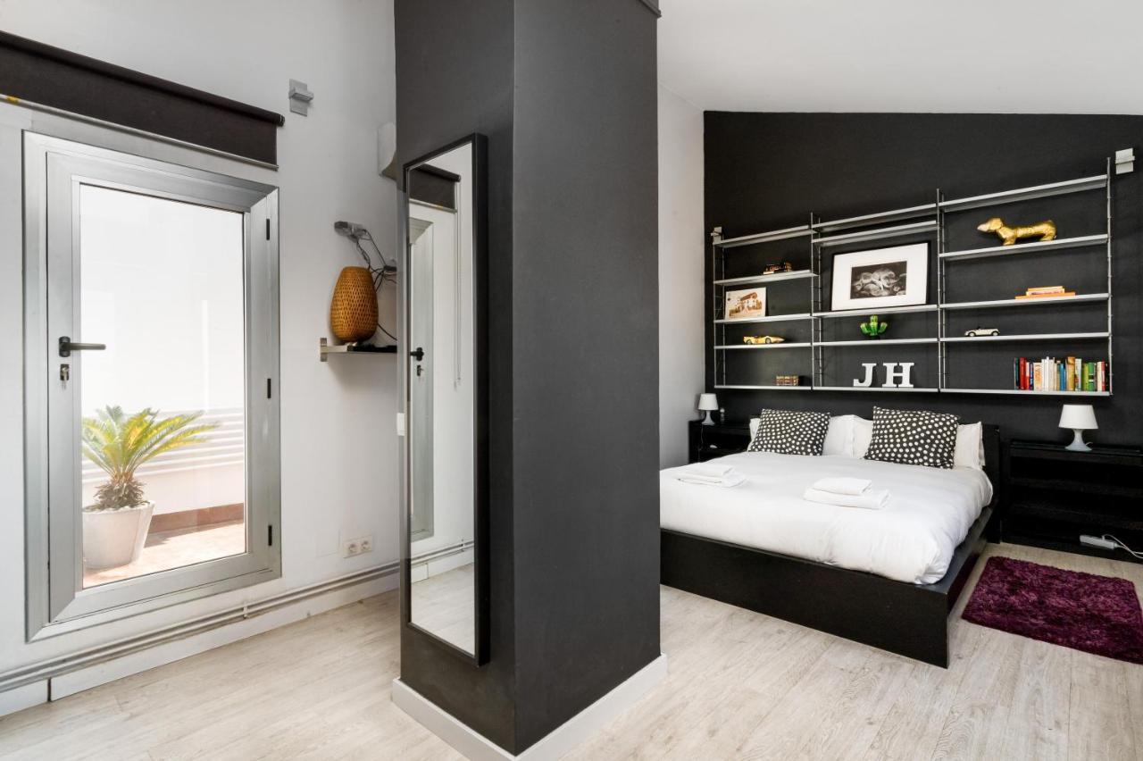 Stunning 2-bedroom With Two Terraces Appartement *