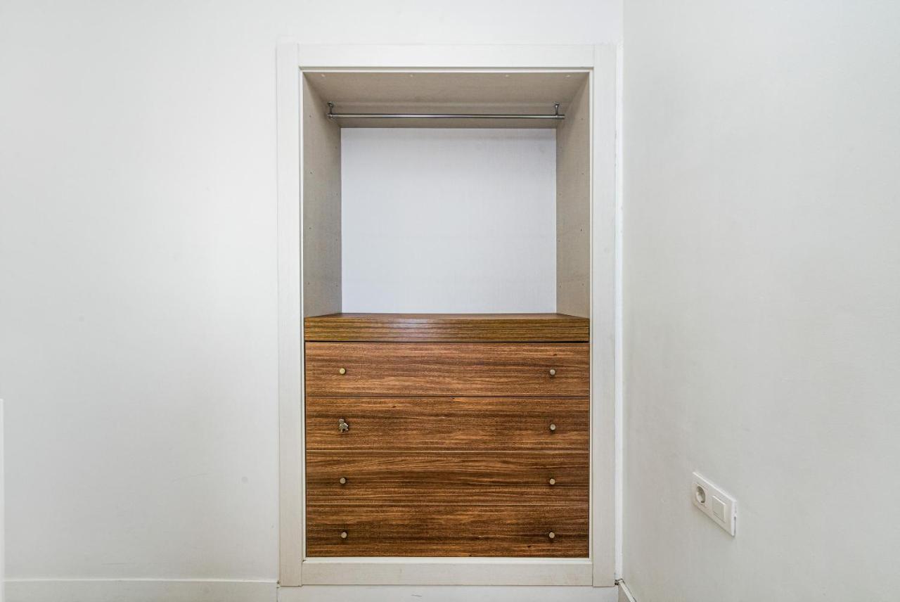 Stunning 2-bedroom With Two Terraces