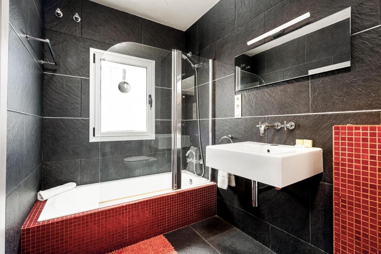 Stunning 2-bedroom With Two Terraces Appartement *