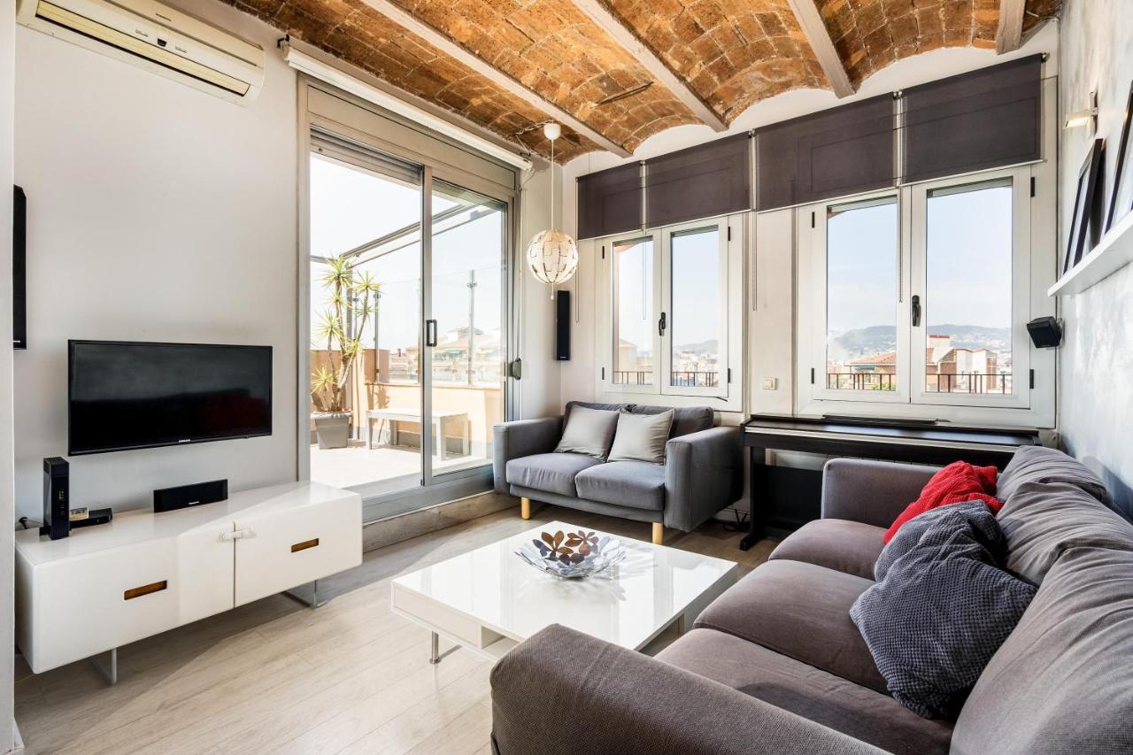 Stunning 2-bedroom With Two Terraces * Barcelona